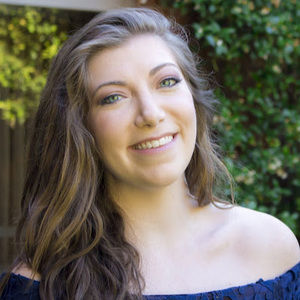 Meet your Posher, Caitlin